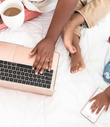 Building a business in the middle of motherhood